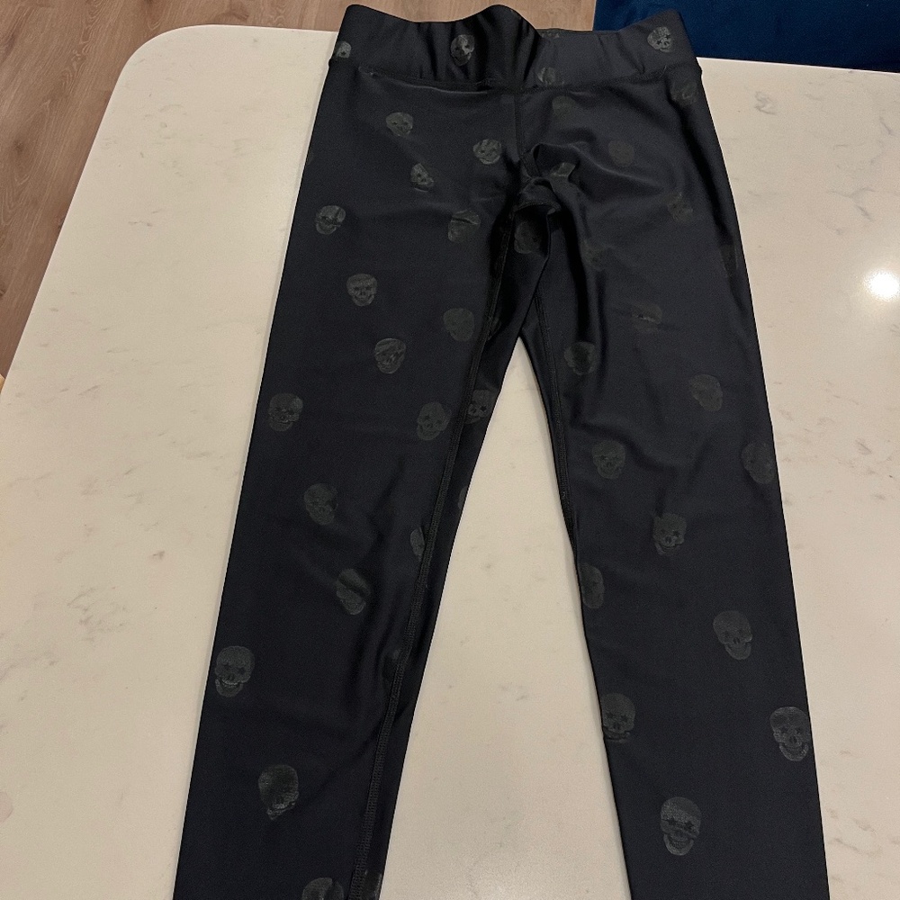 Terez skull leggings size medium